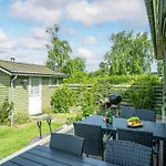 Vakantiehuis In With Kitchen *