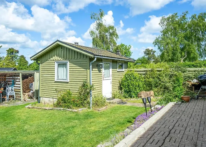 Dom wakacyjny In With Kitchen *