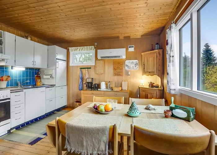 Dom wakacyjny In With Kitchen *